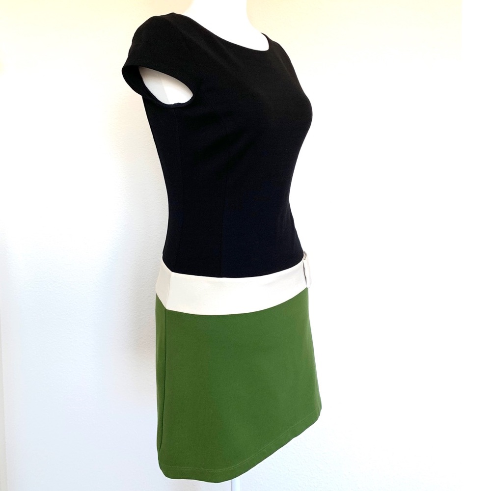 Bailey 44 Cute & Flattering Retro Mini Dress - Picture 3 of 8